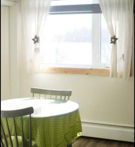 اتاق استاندارد, Quest Motel