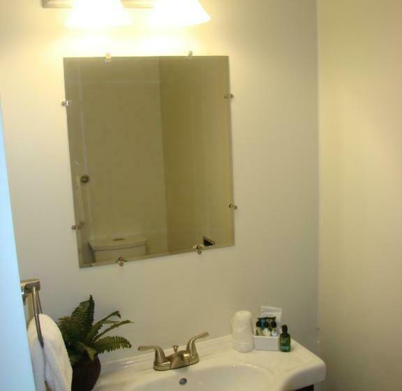 اتاق استاندارد, Paddock Inn