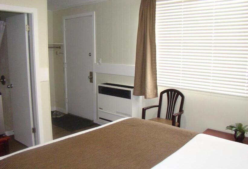 اتاق استاندارد, Paddock Inn