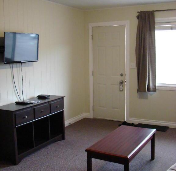 سوییت, Paddock Inn