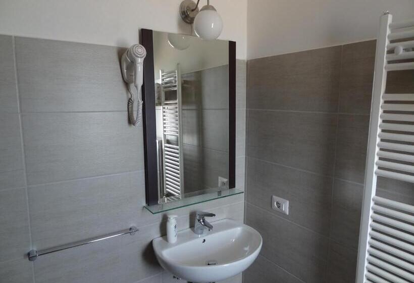 اتاق استاندارد چهار تخته, Affittacamere Rooms Di Matteo