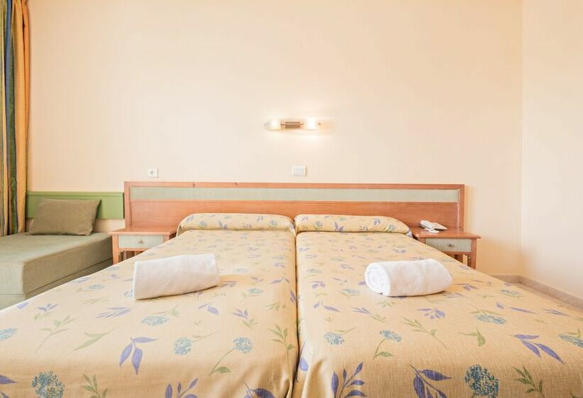 اتاق استاندارد, Azuline Hotel Pacific