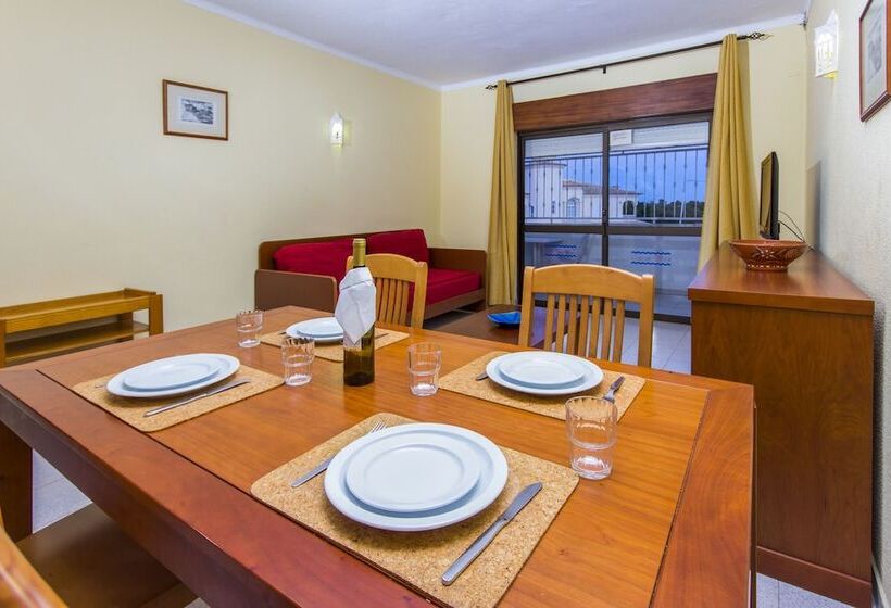 带2个卧室的公寓, Choromar Apartments