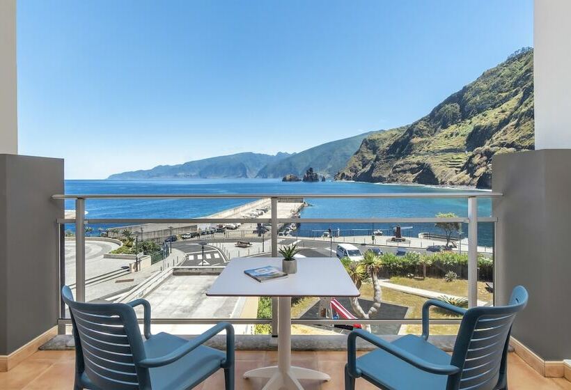 اتاق سوپریور با چشم‌انداز دریا, Aqua Natura Bay