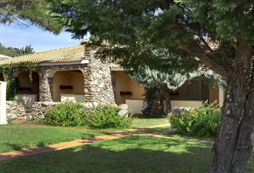 اتاق کلاسیک سه تخته, Colonna Hotel Du Golf