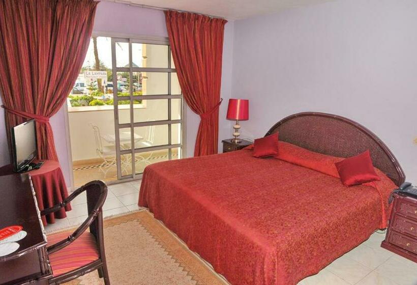 Standard Single Room, El Pueblo Tamlelt