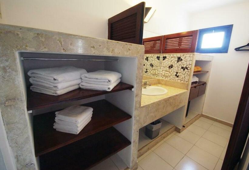 Standard Room, El Pueblo Tamlelt