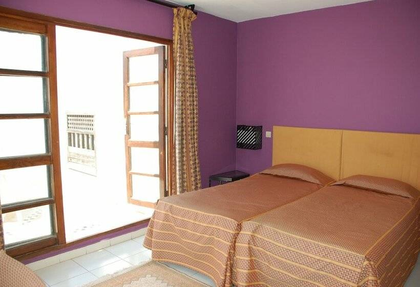 Standard Room, El Pueblo Tamlelt