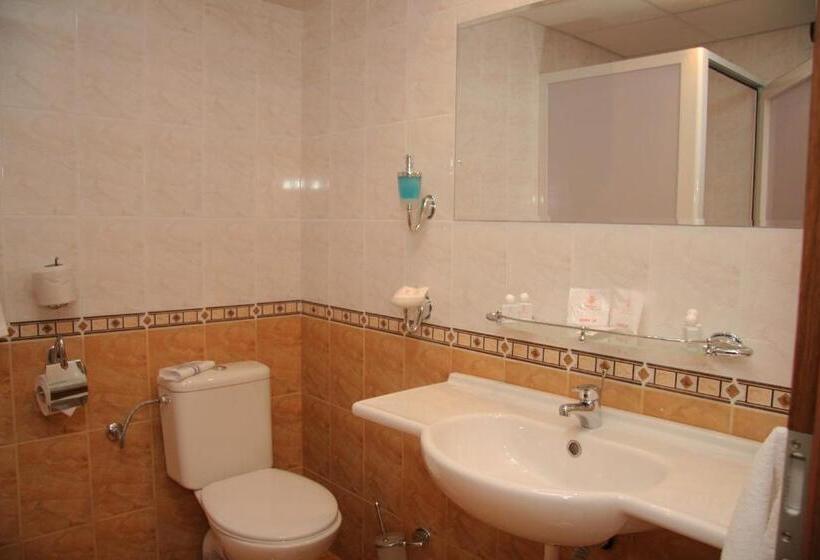 اتاق استاندارد, Estreya Residence Hotel And Spa