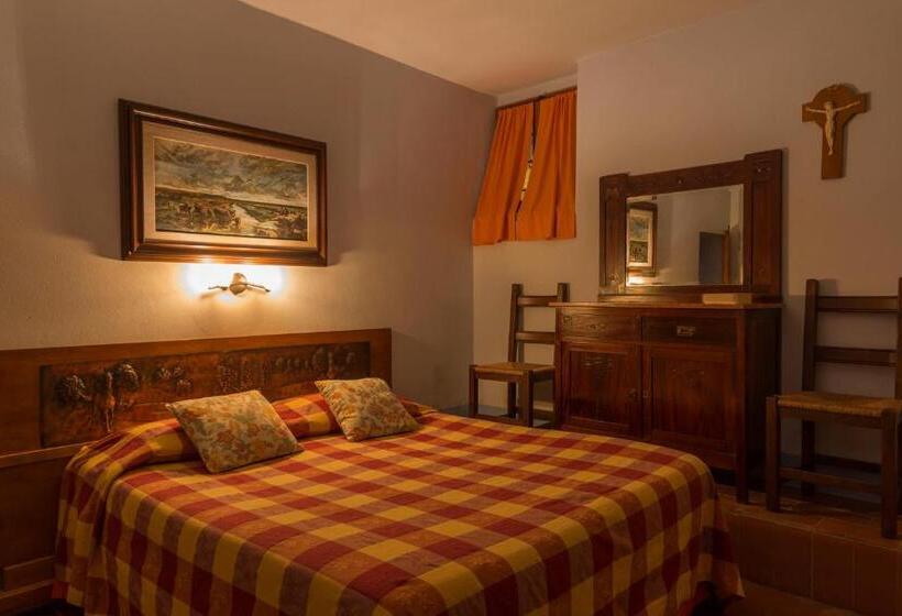 2 Bedroom Apartment, Fattoria Il Milione Agriturismo