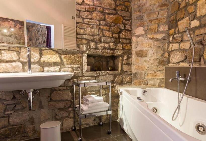 استودیوی استاندارد, Fattoria Il Milione Agriturismo