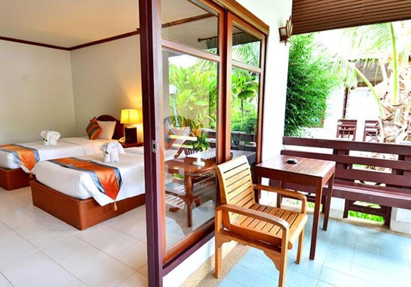 اتاق استاندارد, First Bungalow Beach Resort
