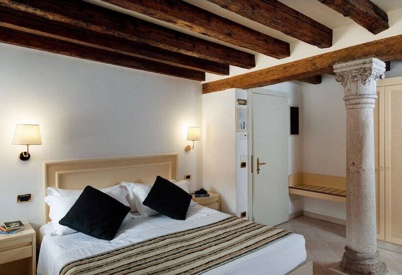 3 Bett Klassisches Zimmer, Giudecca Venezia