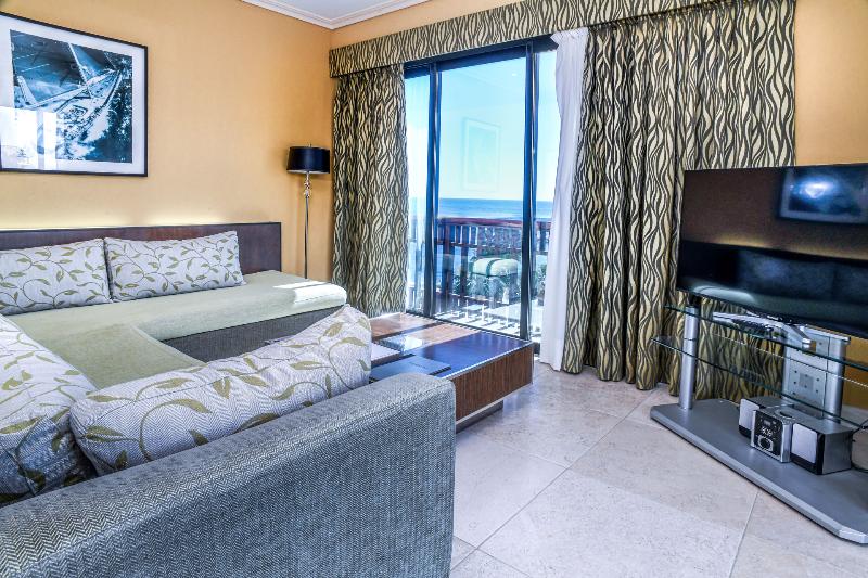سوییت با چشم‌انداز دریا, Gran Hotel Guadalpín Banus