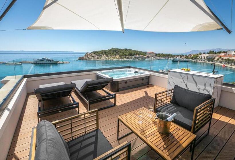 اتاق لوکس با چشم‌انداز دریا, Heritage Hotel Porin Makarska