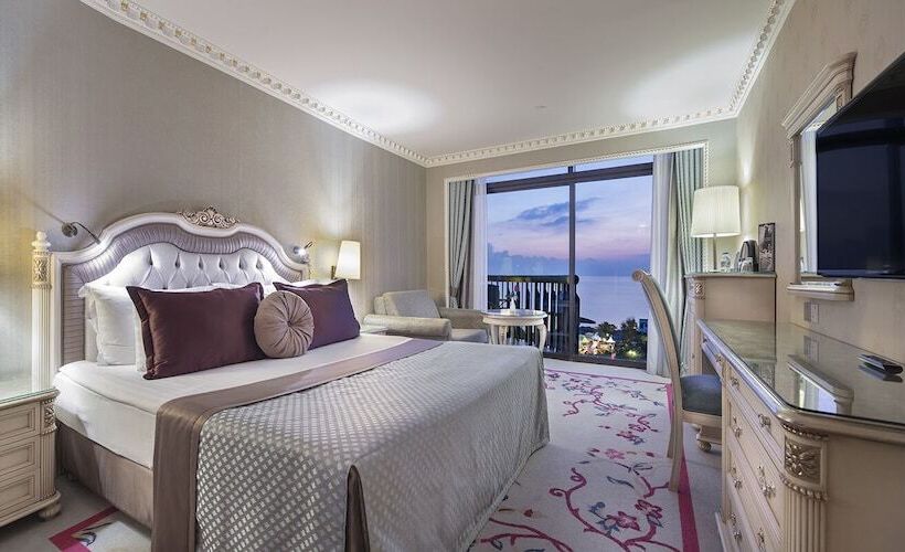 اتاق استاندارد, Merit Crystal Cove Hotel Casino & Spa