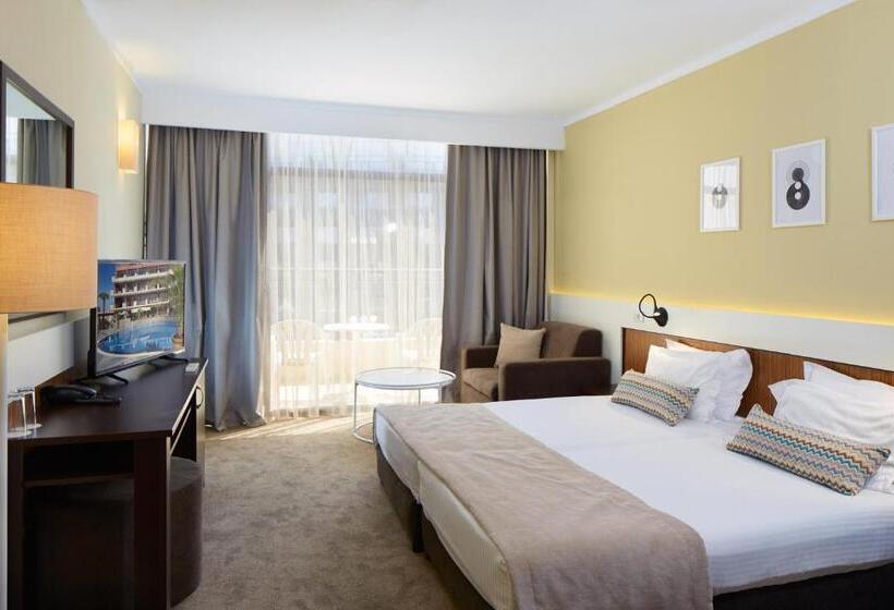 اتاق استاندارد با بالکن, Nobel Ultra All Inclusive   Free Beach Access