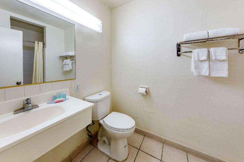 اتاق سوپریور چهار تخته, Boutique Hôtel Grand Hôtel De La Gare