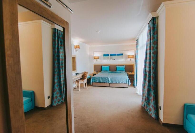 バルコニー付きスーペリアルーム, Tiara Beach  All Inclusive