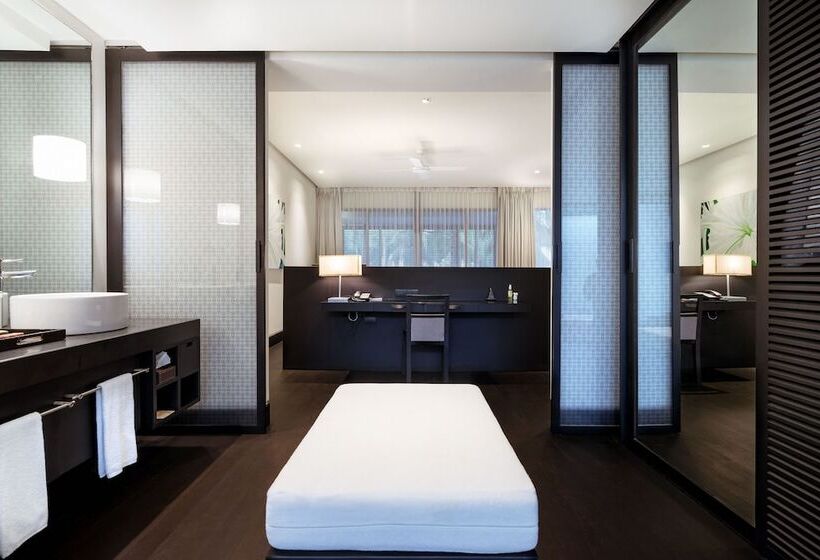 اتاق پرمیوم, Twinpalms Surin Phuket Resort