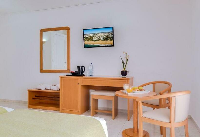 Номер Стандарт, Monica Isabel Beach Club