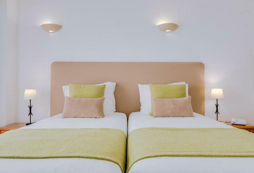 Номер Стандарт Трехместный, Monica Isabel Beach Club