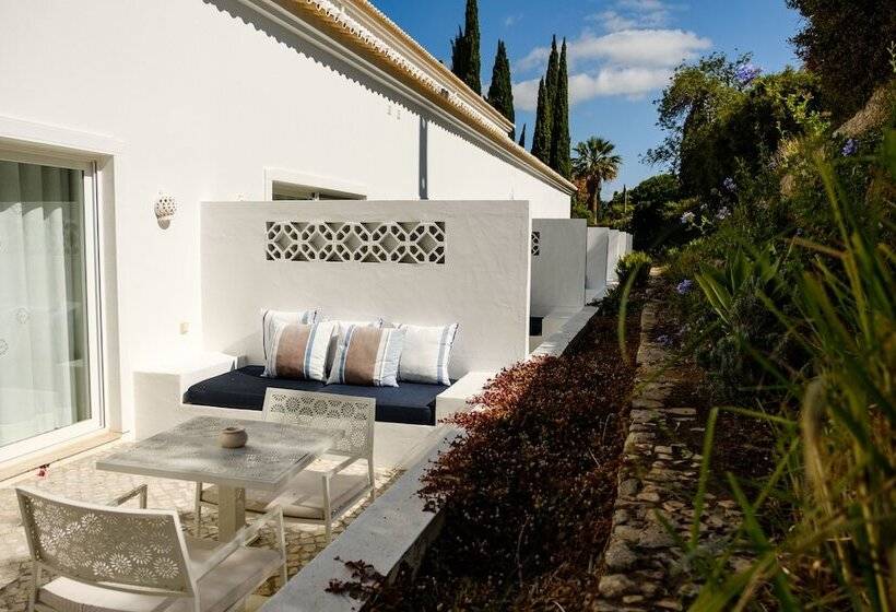 سوییت لوکس, Octant Vila Monte