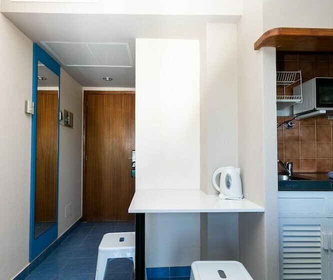 استودیو ساده, The Blue Apartments By Ibiza Feeling   Adult Only