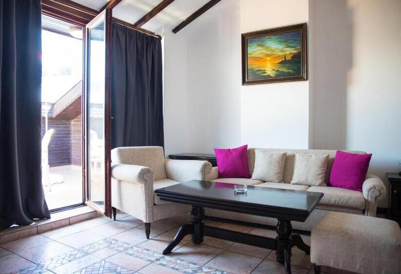 סוויטה, Victoria Hotel Nessebar