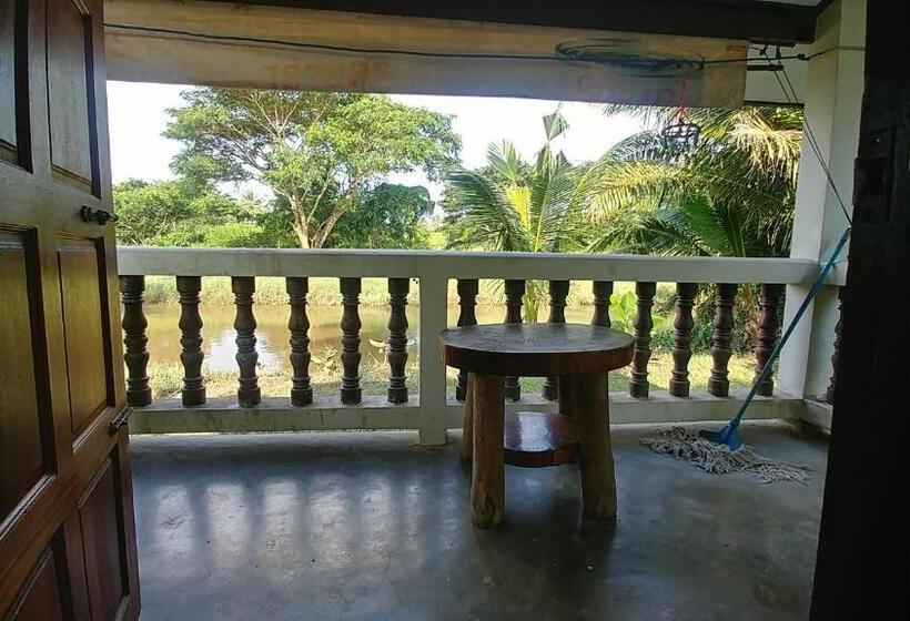 اتاق خانوادگی, Wandee Resort Bankrut