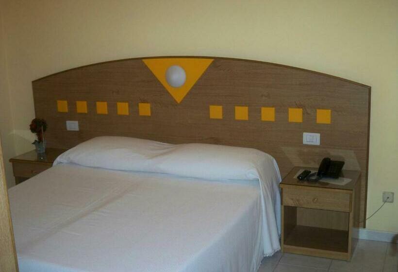استودیوی استاندارد, Zefiro Residence