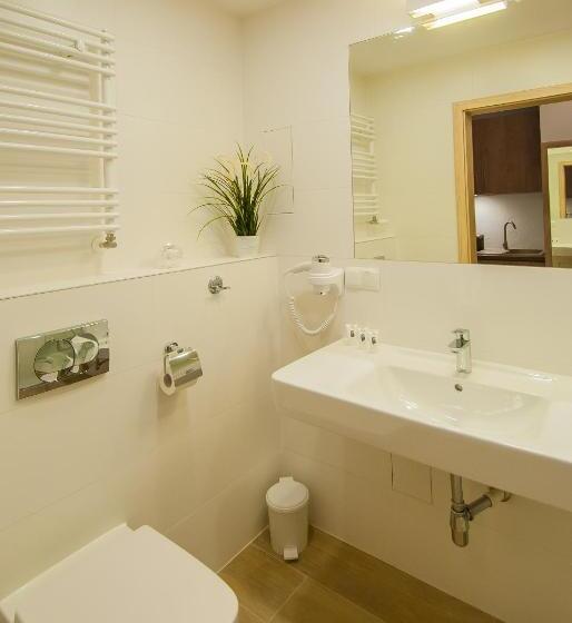 استودیوی استاندارد, Osiedle Cesarskie Apartamenty   Parking   Apartamenty Bryza