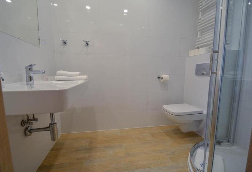 آپارتمان 2 خوابه, Osiedle Cesarskie Apartamenty   Parking   Apartamenty Bryza