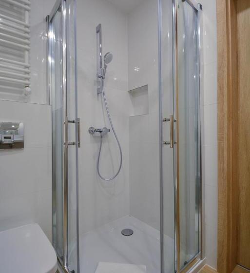 آپارتمان 2 خوابه, Osiedle Cesarskie Apartamenty   Parking   Apartamenty Bryza