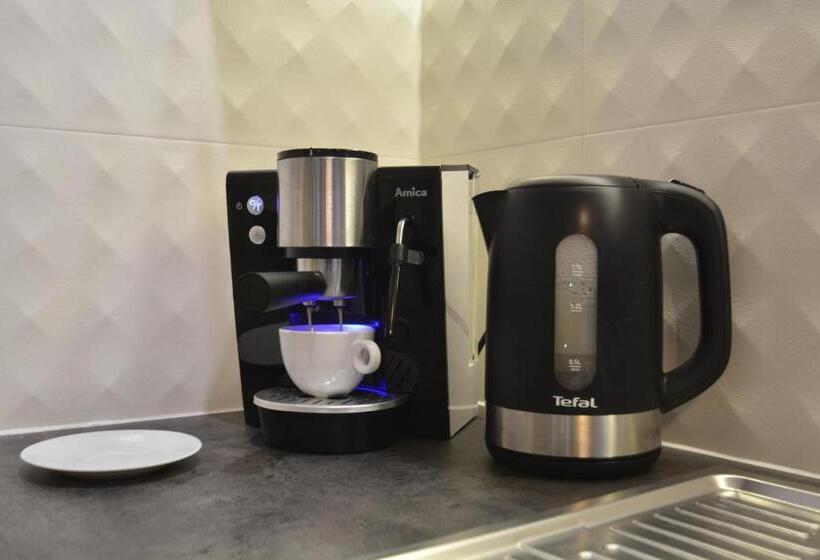 استودیوی استاندارد, Osiedle Cesarskie Apartamenty   Parking   Apartamenty Bryza
