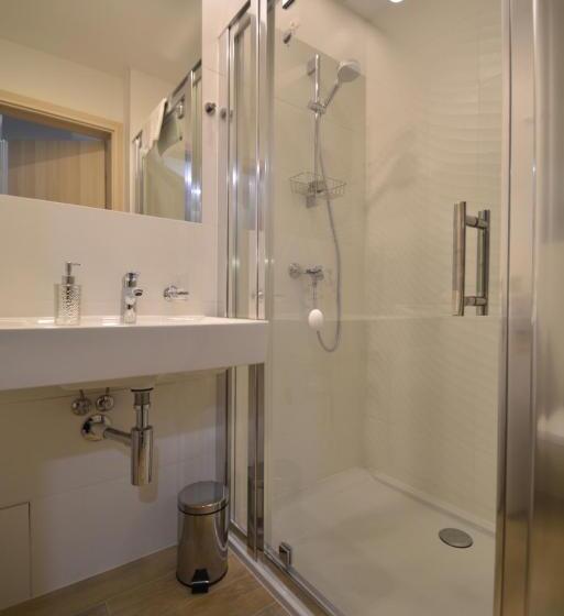 استودیوی استاندارد, Osiedle Cesarskie Apartamenty   Parking   Apartamenty Bryza
