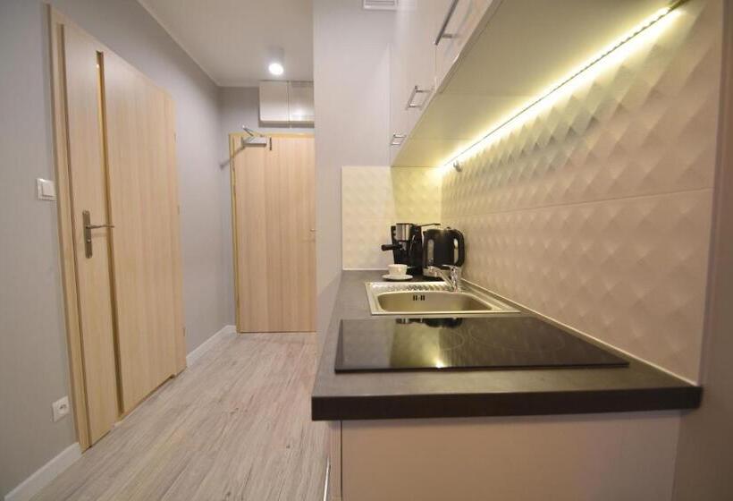 استودیوی استاندارد, Osiedle Cesarskie Apartamenty   Parking   Apartamenty Bryza