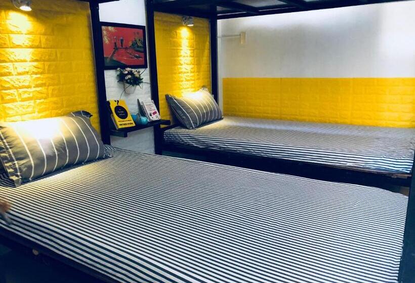 تختخواب در اتاق مشترک, Friendly House Hostel