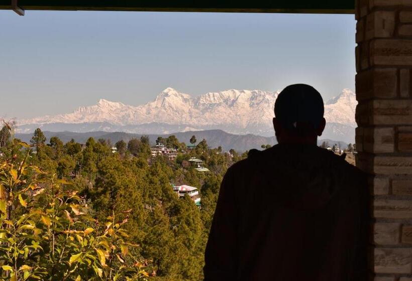 اتاق لوکس با بالکن, Rudra Himalayan Retreat