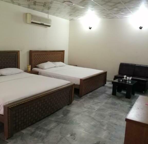 اتاق لوکس خانوادگی, Star Hotel Lahore