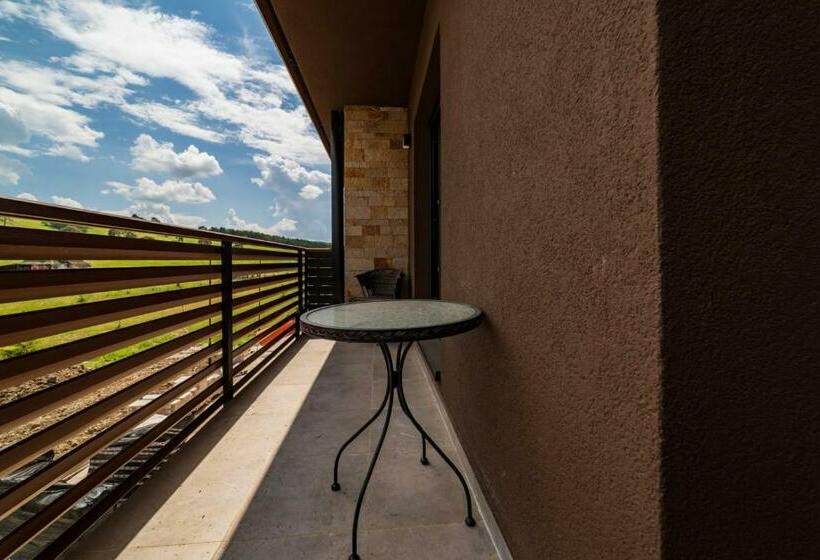 سوییت, Luxury Kalman Centar Apartman