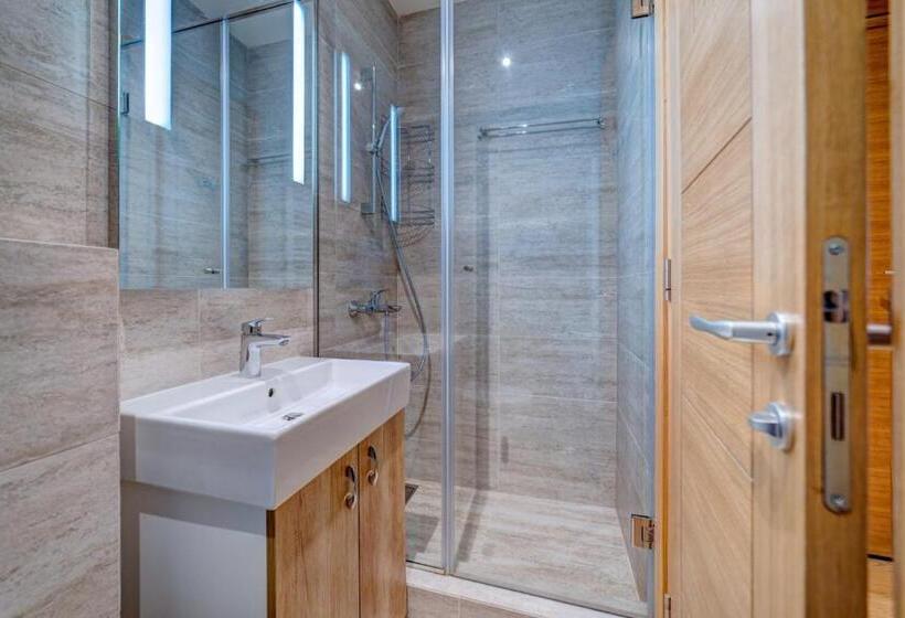 آپارتمان دوبلکس 1 خوابه, Luxury Kalman Centar Apartman
