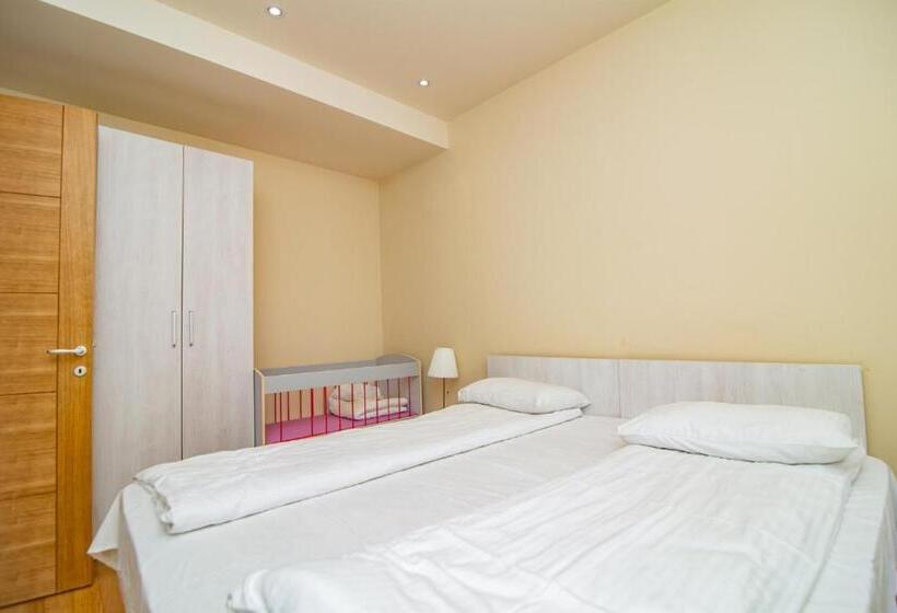 آپارتمان 1 خوابه با چشم‌انداز, Luxury Kalman Centar Apartman