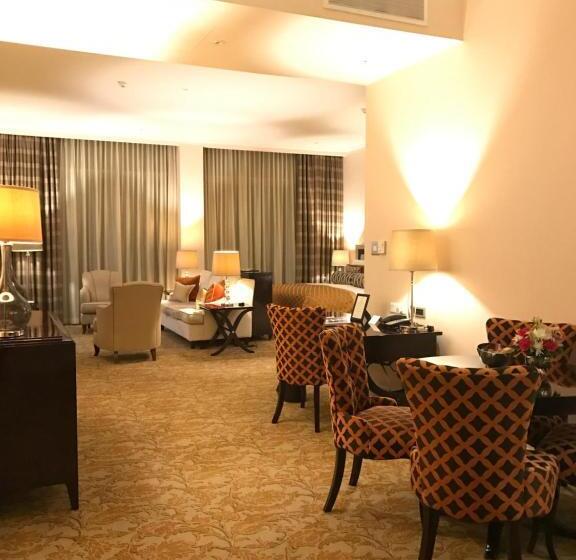 سوییت سوپریور, Taj Hotelapart, Taj Hotel Cape Town