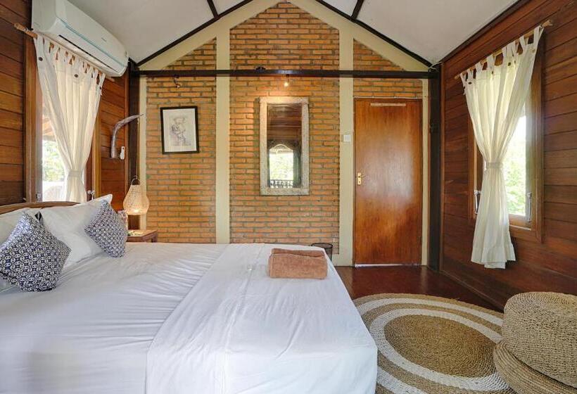 اتاق لوکس با چشم‌انداز, Katang   Katang Guest House