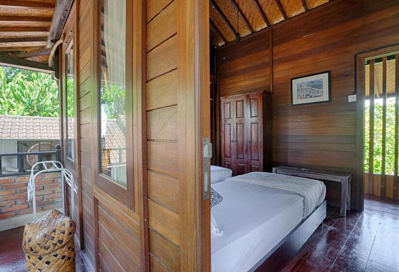 اتاق لوکس با تراس, Katang   Katang Guest House