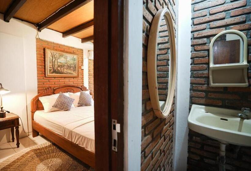 اتاق لوکس, Katang   Katang Guest House