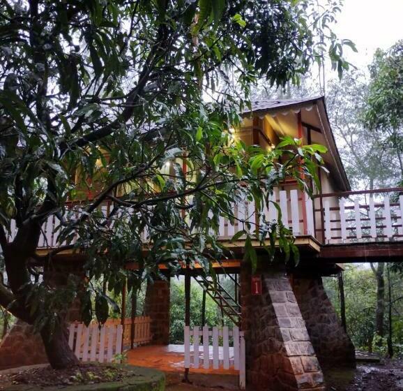 اتاق استاندارد یک تخته با بالکن, Megh Malhar Agro Tourism