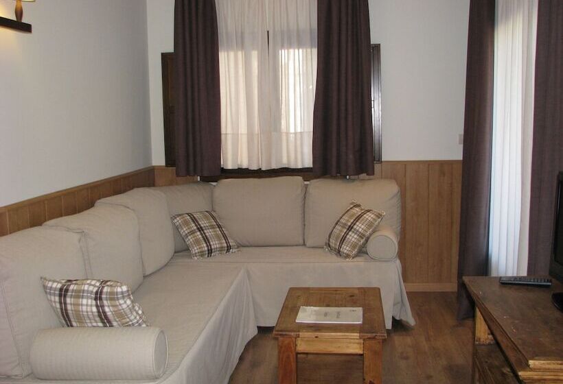 آپارتمان 2 خوابه, Aparthotel Sarrato