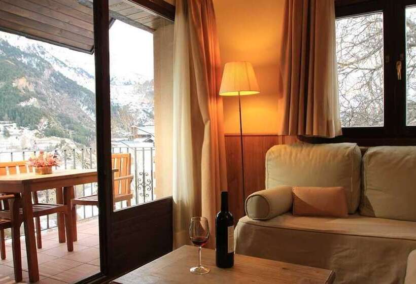 آپارتمان 2 خوابه, Aparthotel Sarrato